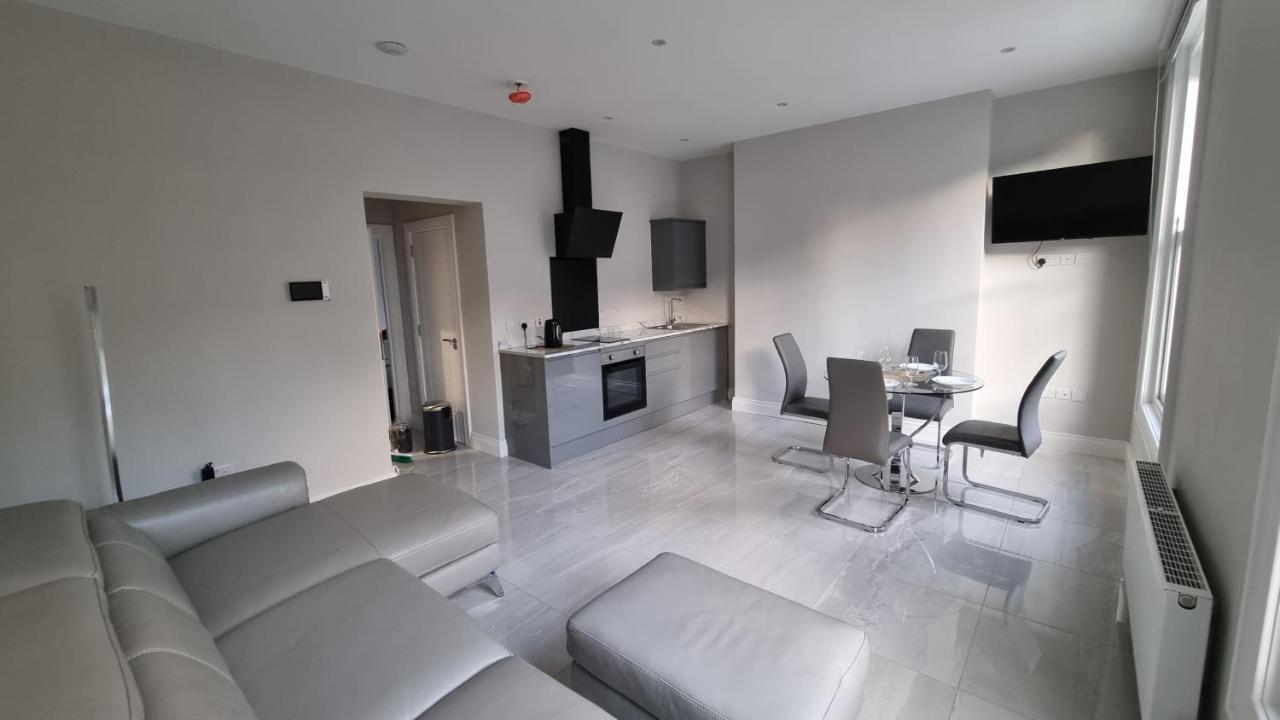 Moxie Apartments Belfast Bagian luar foto